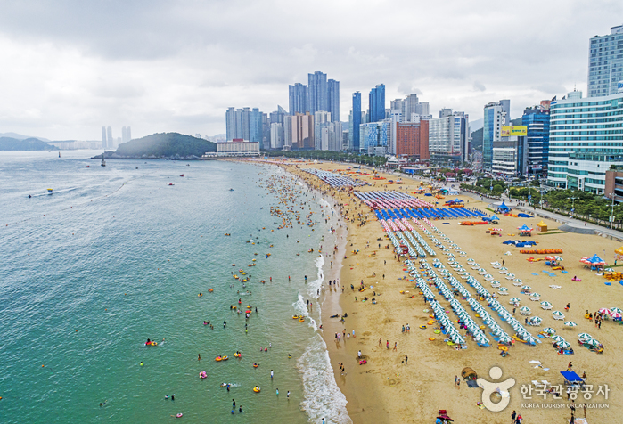Haeundae Beach (해운대해수욕장)